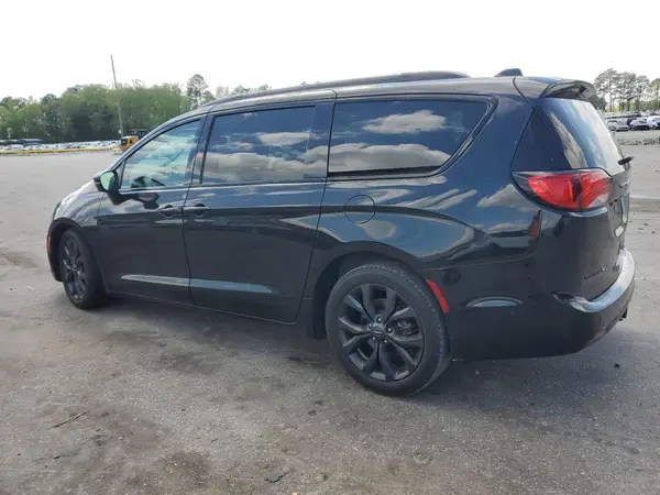 2C4RC1GG9JR261500 2018 CHRYSLER PACIFICA - Image 2