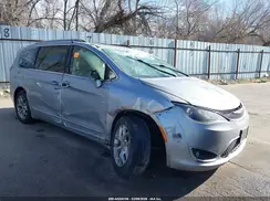 2C4RC1GG9JR272402 2018 CHRYSLER PACIFICA