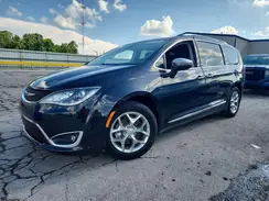 2C4RC1GG9JR320576 2018 CHRYSLER PACIFICA