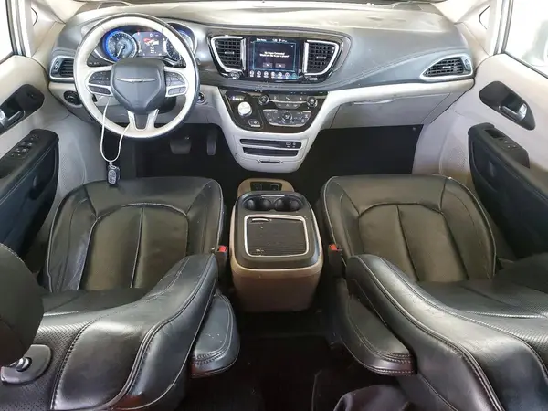 2C4RC1GG9JR320724 2018 CHRYSLER PACIFICA - Image 8