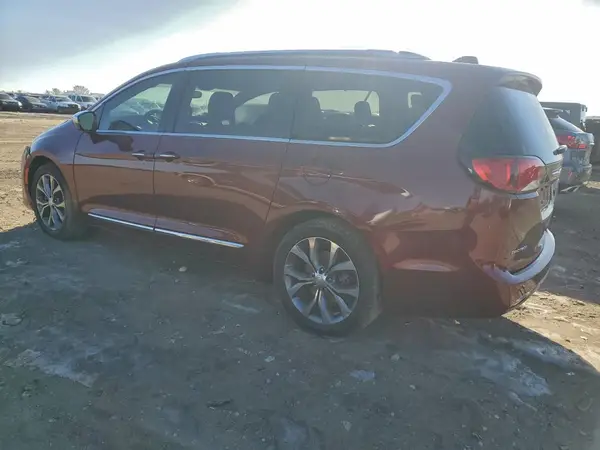2C4RC1GG9JR352394 2018 CHRYSLER PACIFICA - Image 2