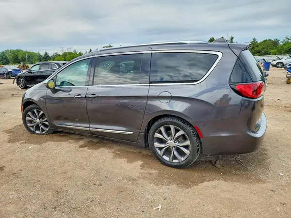 2C4RC1GG9JR353898 2018 CHRYSLER PACIFICA - Image 2