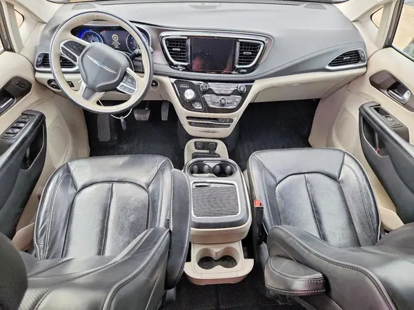 2C4RC1GG9JR353898 2018 CHRYSLER PACIFICA - Image 8