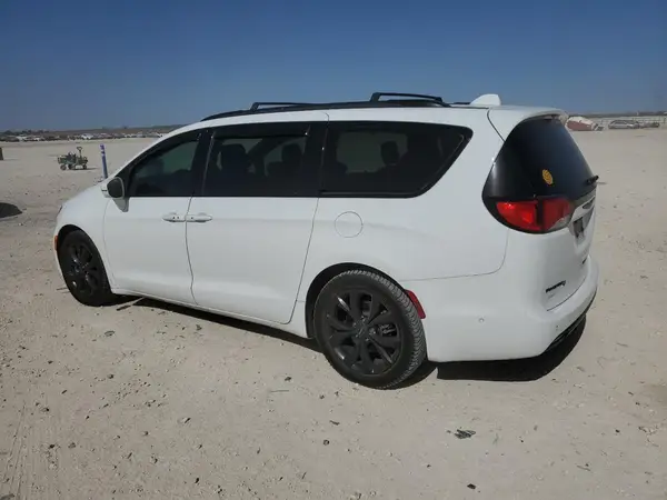 2C4RC1GG9JR361869 2018 CHRYSLER PACIFICA - Image 2
