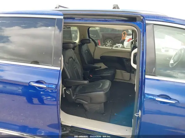 2C4RC1GG9KR552435 2019 CHRYSLER PACIFICA - Image 8