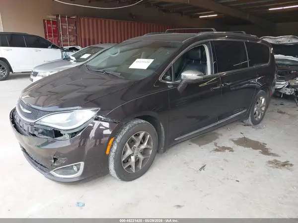 2C4RC1GG9KR561197 2019 CHRYSLER PACIFICA - Image 2