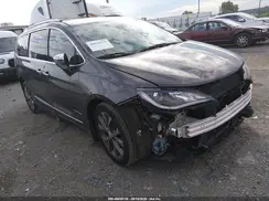 2C4RC1GG9KR588996 2019 CHRYSLER PACIFICA