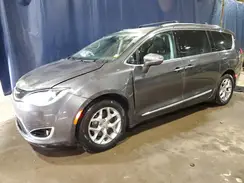 2C4RC1GG9KR589792 2019 CHRYSLER PACIFICA