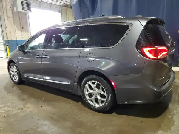 2C4RC1GG9KR589792 2019 CHRYSLER PACIFICA - Image 2