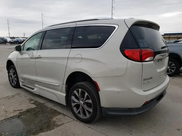2C4RC1GG9KR603769 2019 CHRYSLER PACIFICA - Image 2