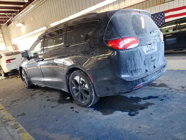 2C4RC1GG9KR628834 2019 CHRYSLER PACIFICA - Image 2