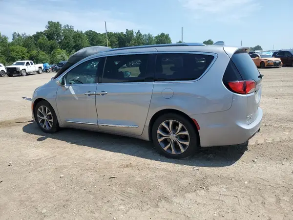 2C4RC1GG9KR746057 2019 CHRYSLER PACIFICA - Image 2
