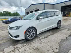 2C4RC1GG9LR103015 2020 CHRYSLER PACIFICA