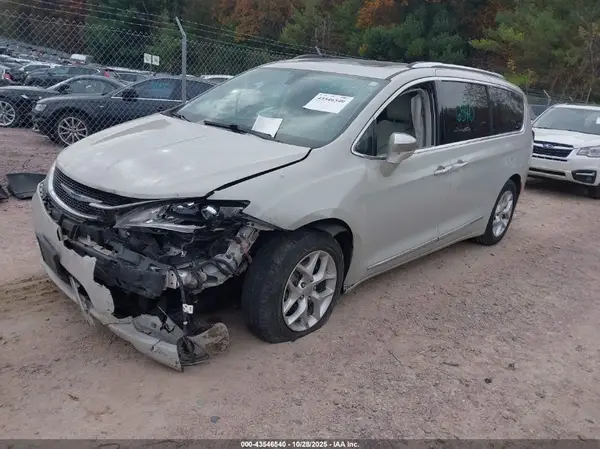 2C4RC1GG9LR156300 2020 CHRYSLER PACIFICA - Image 2