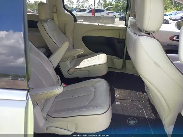 2C4RC1GG9LR171685 2020 CHRYSLER PACIFICA - Image 8