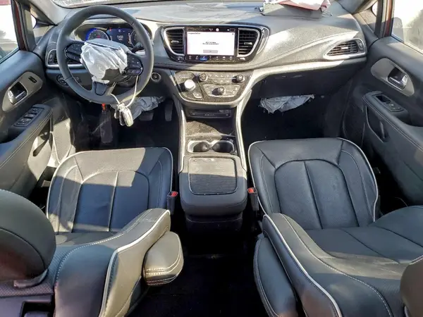 2C4RC1GG9PR613855 2023 CHRYSLER PACIFICA - Image 8