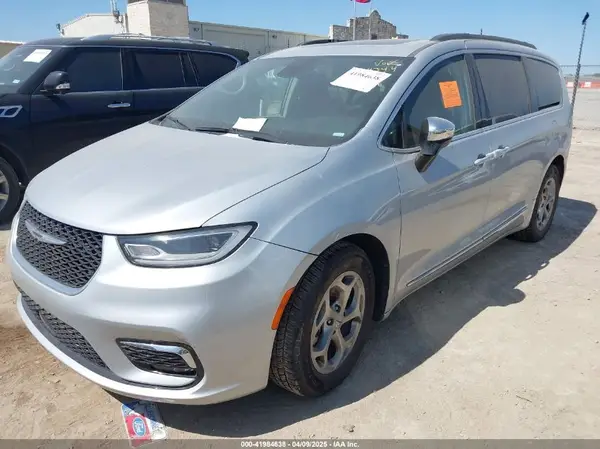 2C4RC1GG9PR619882 2023 CHRYSLER PACIFICA - Image 2