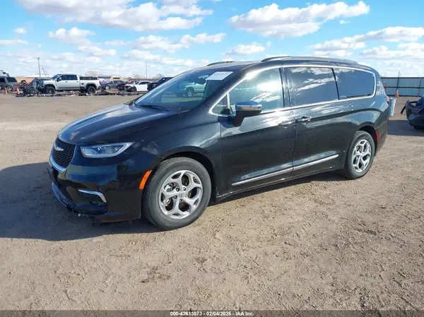 2C4RC1GG9PR623690 2023 CHRYSLER PACIFICA - Image 2