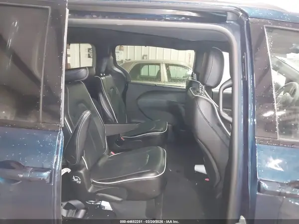 2C4RC1GG9SR513022 2025 CHRYSLER PACIFICA - Image 8