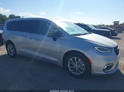 2C4RC1GG9TR208525 2026 CHRYSLER PACIFICA