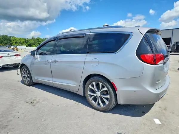 2017 CHRYSLER PACIFICA COPART lot 64770576 auction photo 2