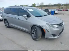 2C4RC1GGXHR507240 2017 CHRYSLER PACIFICA