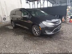 2C4RC1GGXHR527956 2017 CHRYSLER PACIFICA