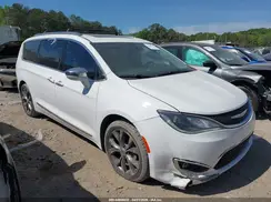 2C4RC1GGXHR528153 2017 CHRYSLER PACIFICA