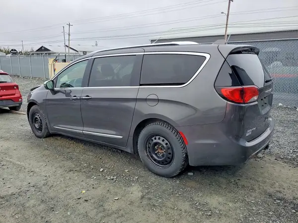 2C4RC1GGXHR532980 2017 CHRYSLER PACIFICA - Image 2