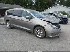 2C4RC1GGXHR565106 2017 CHRYSLER PACIFICA