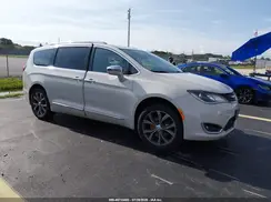 2C4RC1GGXHR584030 2017 CHRYSLER PACIFICA