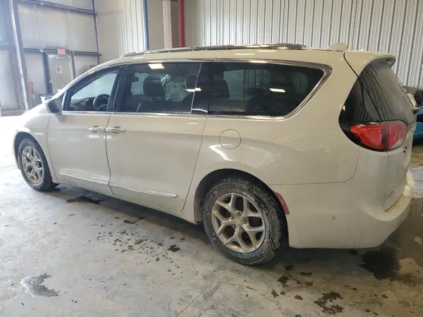 2C4RC1GGXHR591804 2017 CHRYSLER PACIFICA - Image 2
