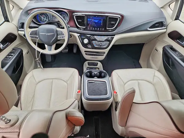 2C4RC1GGXHR614059 2017 CHRYSLER PACIFICA - Image 8