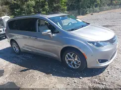 2C4RC1GGXHR620184 2017 CHRYSLER PACIFICA