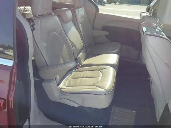 2C4RC1GGXHR620587 2017 CHRYSLER PACIFICA - Image 8