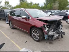 2C4RC1GGXHR622615 2017 CHRYSLER PACIFICA