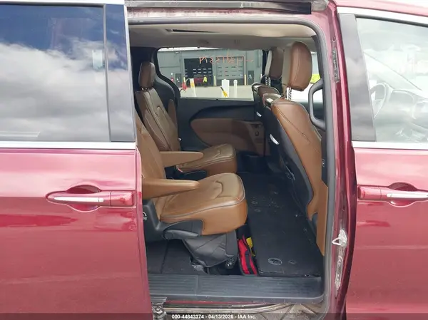 2C4RC1GGXHR628821 2017 CHRYSLER PACIFICA - Image 8