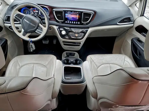 2C4RC1GGXHR656764 2017 CHRYSLER PACIFICA - Image 8