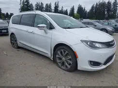 2C4RC1GGXHR703520 2017 CHRYSLER PACIFICA