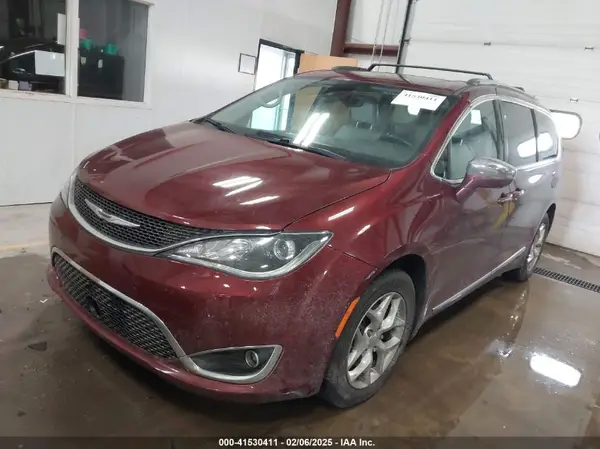 2C4RC1GGXHR734671 2017 CHRYSLER PACIFICA - Image 2