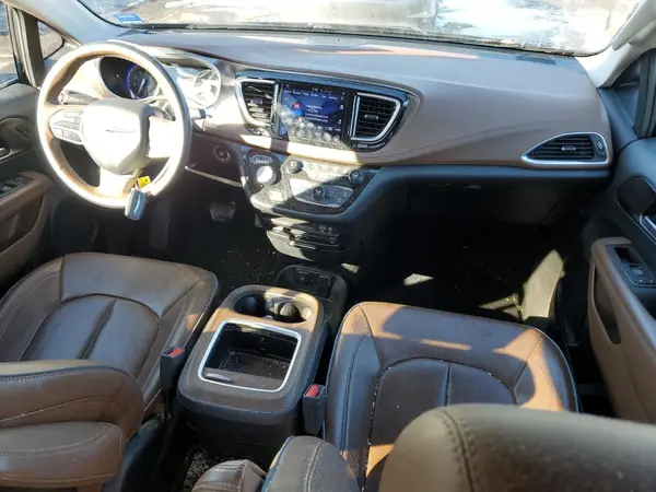 2C4RC1GGXHR754550 2017 CHRYSLER PACIFICA - Image 8