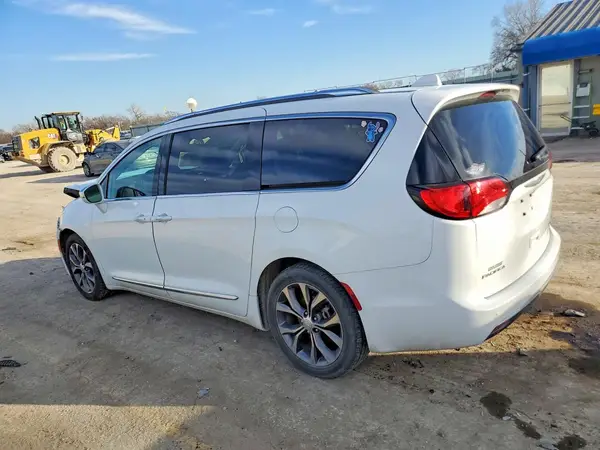 2C4RC1GGXHR787998 2017 CHRYSLER PACIFICA - Image 2