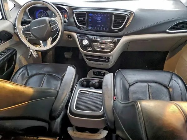 2C4RC1GGXHR803889 2017 CHRYSLER PACIFICA - Image 8