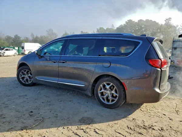 2C4RC1GGXHR837153 2017 CHRYSLER PACIFICA - Image 2