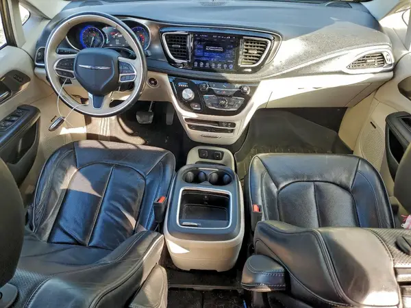 2C4RC1GGXHR837153 2017 CHRYSLER PACIFICA - Image 8