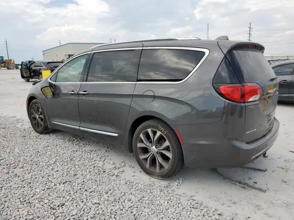 2C4RC1GGXHR851117 2017 CHRYSLER PACIFICA - Image 2