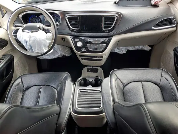 2C4RC1GGXJR105742 2018 CHRYSLER PACIFICA - Image 8