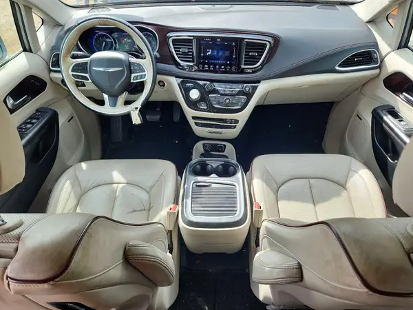 2C4RC1GGXJR112609 2018 CHRYSLER PACIFICA - Image 8