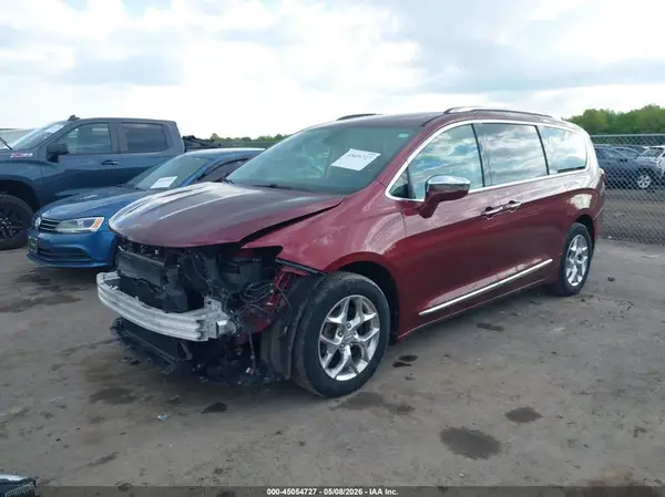 2C4RC1GGXJR185656 2018 CHRYSLER PACIFICA - Image 2