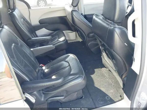 2C4RC1GGXJR269122 2018 CHRYSLER PACIFICA - Image 8